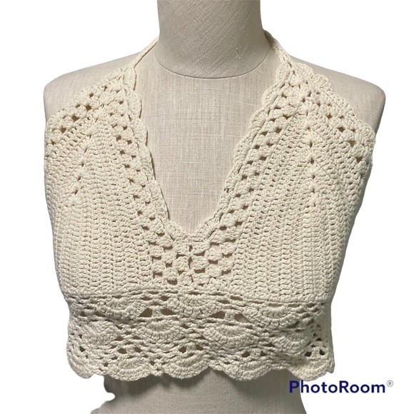 Beach By Exist Tops - Crochet Knit Crop Top L/XL Beach